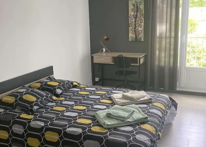 6 Couchages Environnement Paisible Апартаменты Сент-Этьен-дю-Рувре
