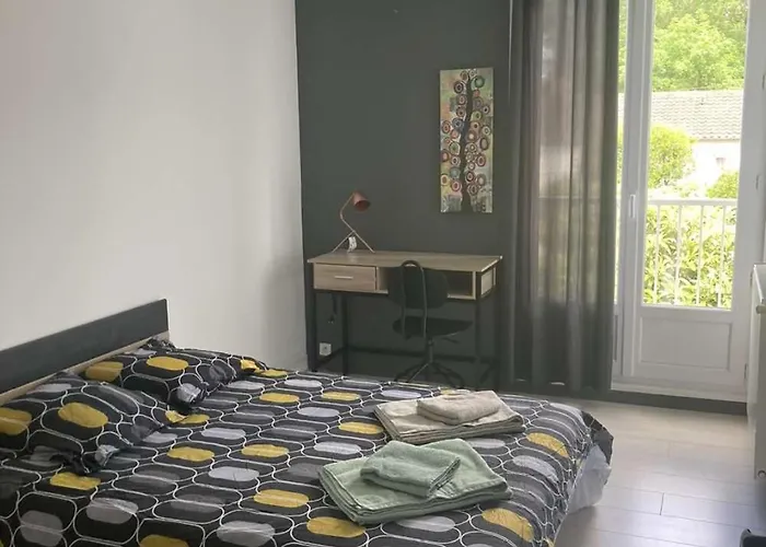 6 Couchages Environnement Paisible * Сент-Этьен-дю-Рувре